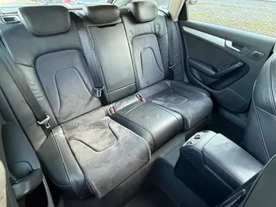 Audi A4 Avant 1.8 TFSI Quattro — Break sportif, propulsion intégrale et historique impeccable — Miniature 10