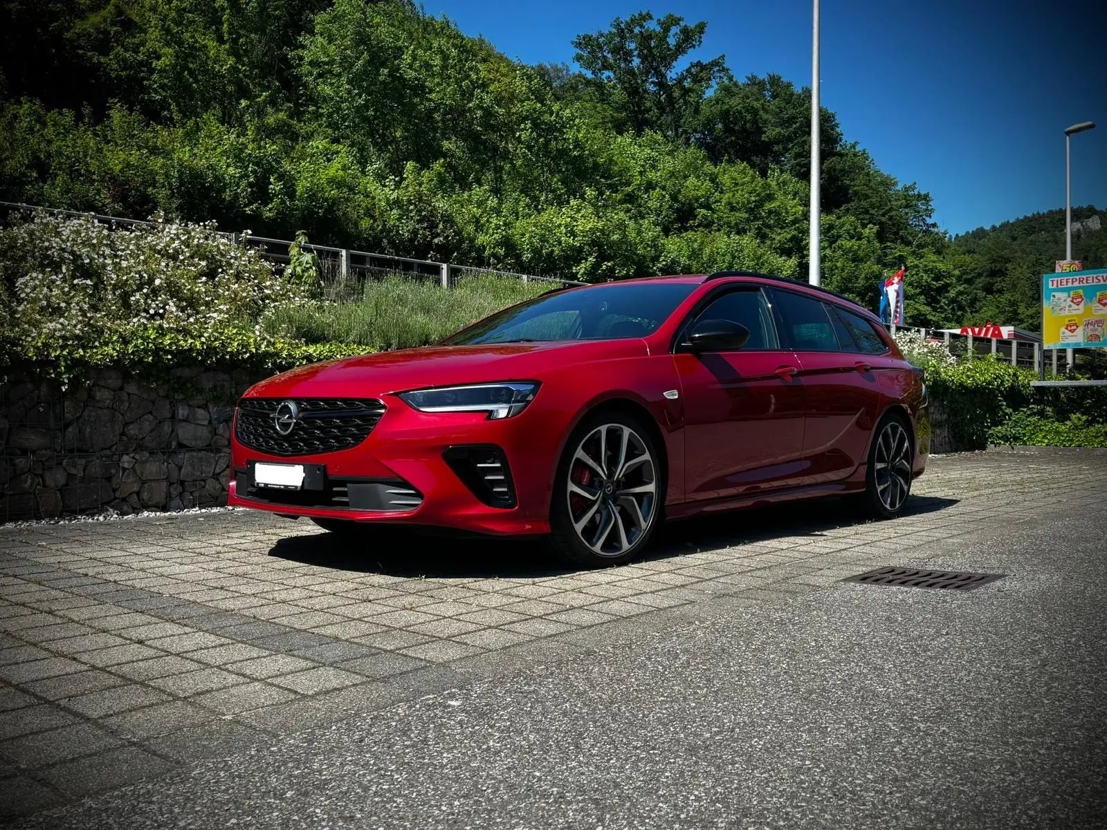 Opel Insignia Sports Tourer GSi 2.0T — Break performant 230 ch, seulement 29 800 km
