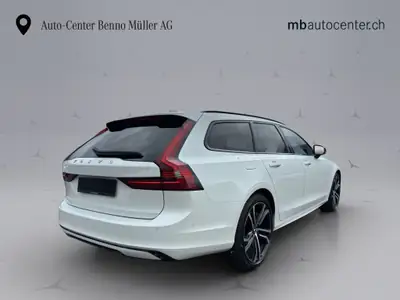 Volvo V90 T8 TE Ultimate Dark eAWD — Break hybride rechargeable, 50'000 km seulement — tableau de bord