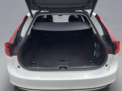 Volvo V90 T8 TE Ultimate Dark eAWD — Break hybride rechargeable, 50'000 km seulement — Miniature 18
