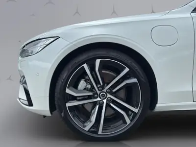 Volvo V90 T8 TE Ultimate Dark eAWD — Break hybride rechargeable, 50'000 km seulement — Miniature 20