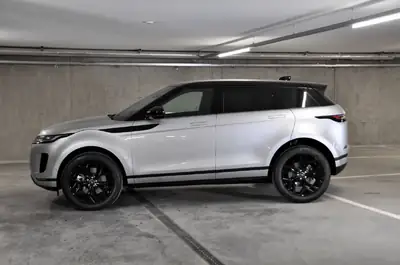 Land Rover Range Rover Evoque D 240 SE — Diesel MHEV, 62'000 km, sans accident — Heckansicht