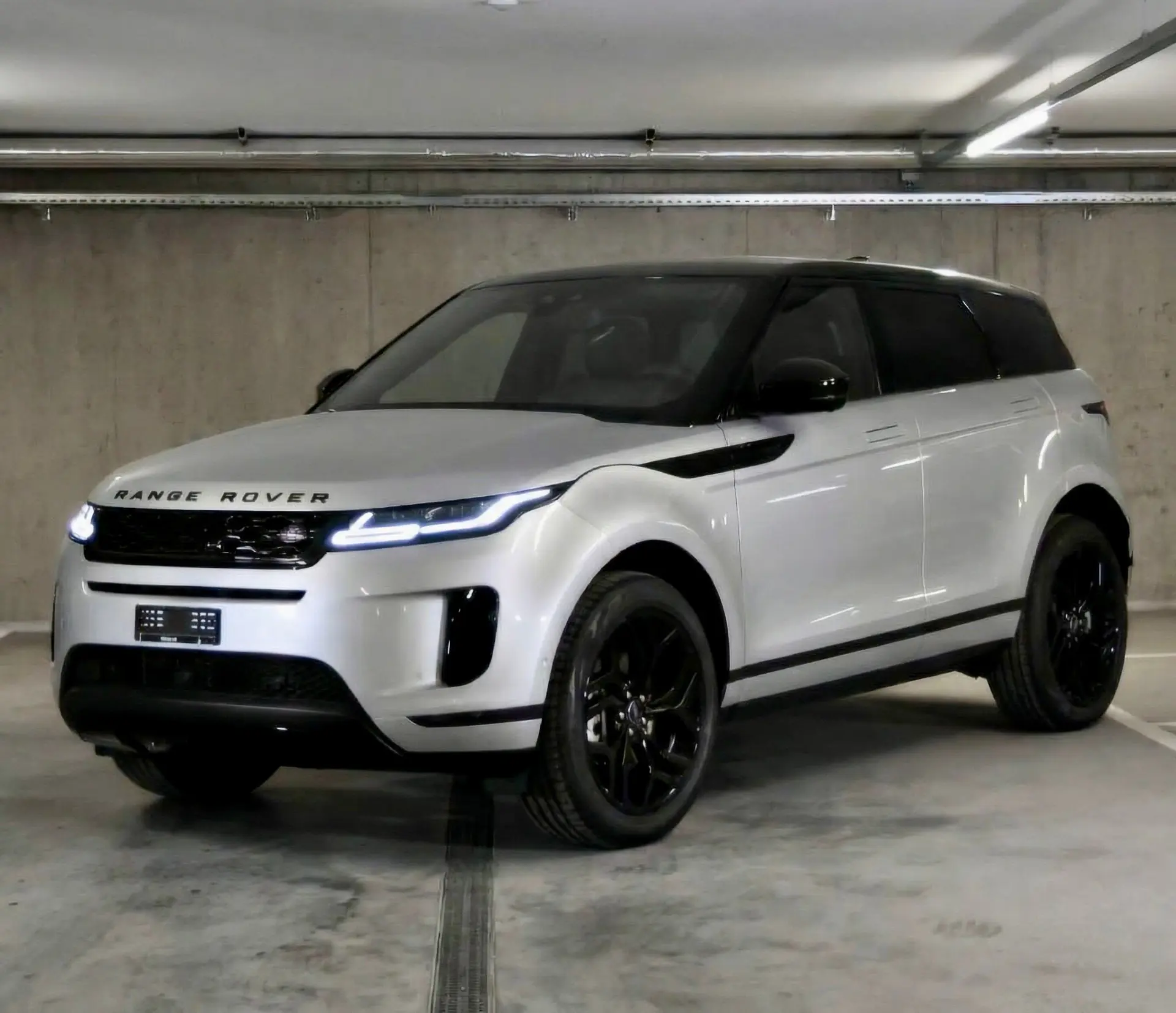 Land Rover Range Rover Evoque D 240 SE — Diesel MHEV, 62'000 km, sans accident — Außenansicht
