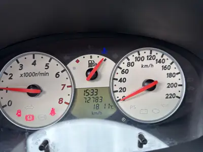 Nissan Micra C+C 1.4 Acenta — Cabriolet convivial, climat et toit électrique — Thumbnail 11