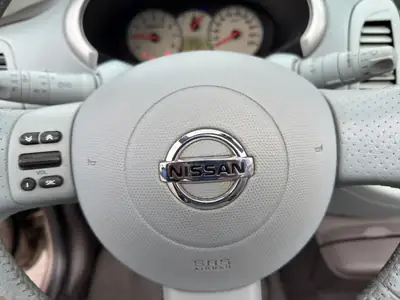 Nissan Micra C+C 1.4 Acenta — Cabriolet convivial, climat et toit électrique — Thumbnail 10