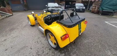 Caterham Super Seven 2000 16V — Roadster iconique, moteur C20XE sensationnel — fianco