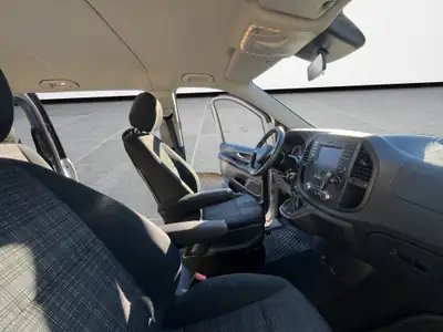 Mercedes-Benz Vito 116 Combi — Van 8 places diesel fiable, expertisé 2026 — Miniature 15