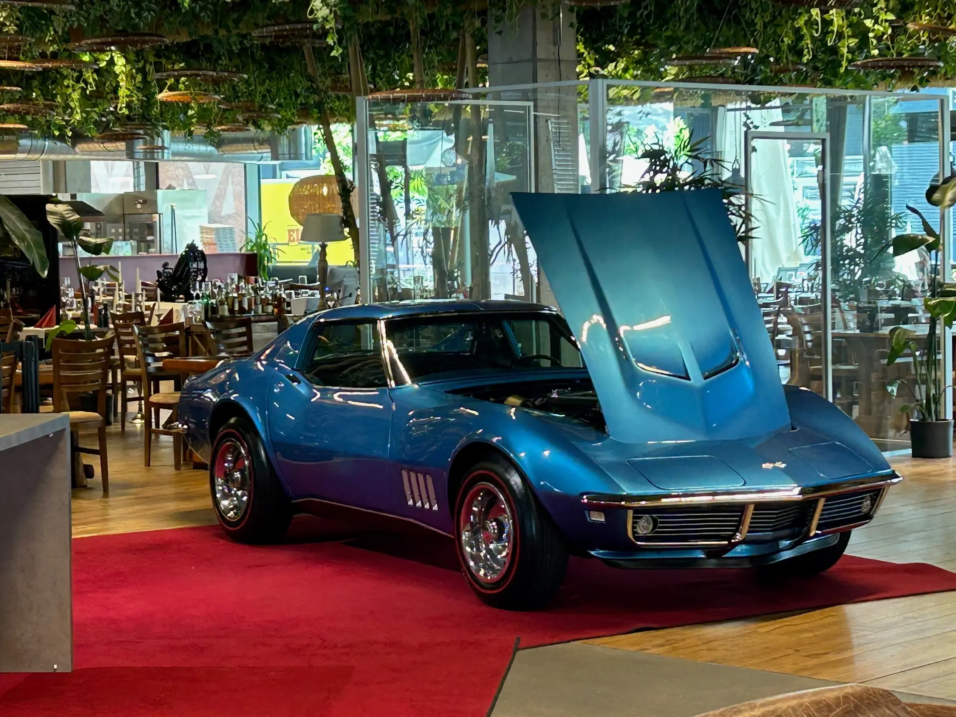 Chevrolet Corvette BigBlock Tri Power 1968 — Légende américaine 427 ch, état exceptionnel — vue extérieure