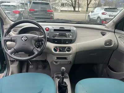 Nissan Almera Tino 1.8 16V Luxury — Monospace compact fiable, 63'000 km seulement — Thumbnail 8