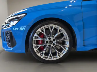 Audi RS3 Sportback 2.5 TSI — Performances extrêmes, kilométrage quasi neuf — Miniatura 8