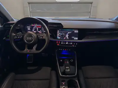 Audi RS3 Sportback 2.5 TSI — Performances extrêmes, kilométrage quasi neuf — Miniatura 13