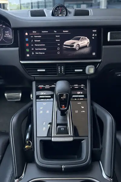 Porsche Cayenne Turbo Coupé — SUV coupé haute performance, 550 ch, garantie constructeur — Miniatur 12