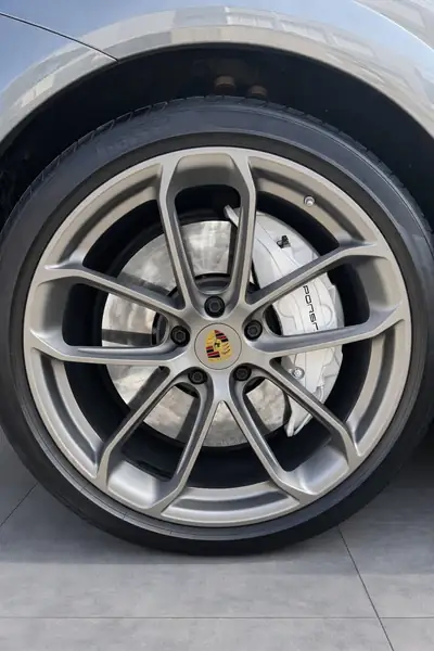 Porsche Cayenne Turbo Coupé — SUV coupé haute performance, 550 ch, garantie constructeur — Miniatur 14