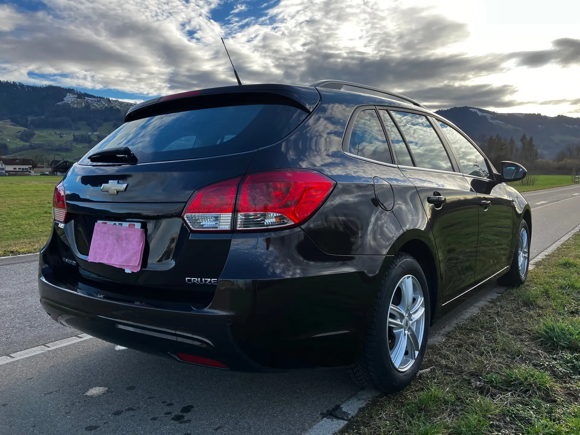 Chevrolet Cruze 2013 occasion Siebnen — 3