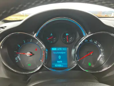 Chevrolet Cruze Station Wagon 1.4 T LTZ — Monospace familial polyvalent, sans accident — Thumbnail 9