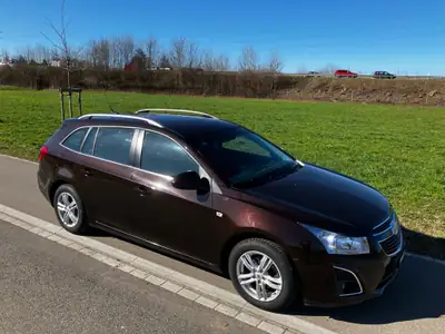 Chevrolet Cruze Station Wagon 1.4 T LTZ — Monospace familial polyvalent, sans accident — Thumbnail 7