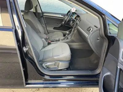 VW Golf 1.4 TSI Comfortline DSG — Berline dynamique révisée, 195 000 km — Miniature 14