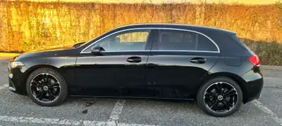 Mercedes-Benz Classe A 200 7G-DCT — Berline compacte premium, 80 000 km seulement — Heckansicht