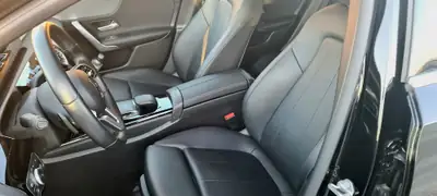 Mercedes-Benz Classe A 200 7G-DCT — Berline compacte premium, 80 000 km seulement — Miniatur 9