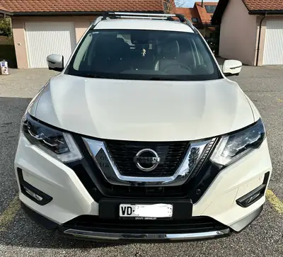 Nissan X-Trail 2.0 dCi Tekna — SUV 4x4 robuste, 92'000 km, sans sinistre — rear view