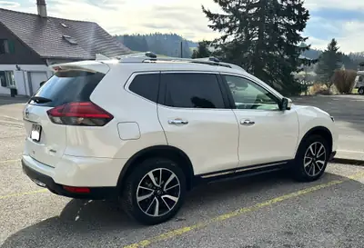 Nissan X-Trail 2.0 dCi Tekna — SUV 4x4 robuste, 92'000 km, sans sinistre — Thumbnail 9