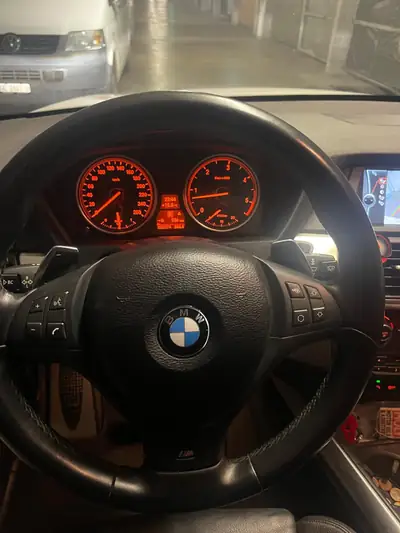 BMW X5 xDrive 30d Steptronic — SUV premium diesel, 210'000 km, sans sinistre — Miniature 8