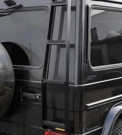 Mercedes-Benz G 400 CDI — Le SUV de légende, motorisation robuste et histoire intact — vista posteriore