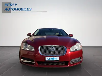 Jaguar XF 3.0 Greenwich Luxury — Berline élégante, moteur puissant, expertise 2026 — vue extérieure