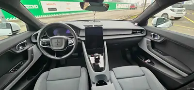 Polestar 2 Long Range Dual 78 kWh — Berline électrique performante, 408 ch tous terrains — detail