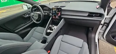 Polestar 2 Long Range Dual 78 kWh — Berline électrique performante, 408 ch tous terrains — Thumbnail 7