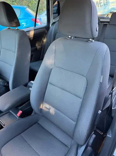 VW Golf Sportsvan 1.4 TSI Comfortline — Monospace polyvalent, équipé et économe — Miniature 9