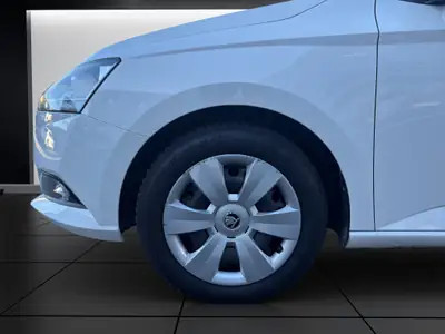 Skoda Fabia 1.0 TSI Ambition DSG — Citadine fiable, garantie 12 mois, historique sans sinistre — Miniature 23