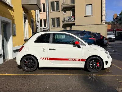 Fiat 595 Abarth Cabriolet — 180 ch purs, 27'000 km, état impeccable — Außenansicht
