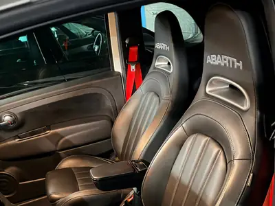 Fiat 595 Abarth Cabriolet — 180 ch purs, 27'000 km, état impeccable — Miniatur 8