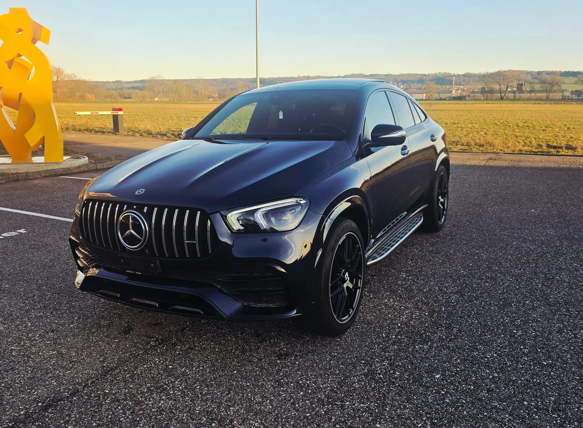 Mercedes-Benz GLE 53 AMG Coupé — Performance 435 ch et design sportif affirmé — vue extérieure