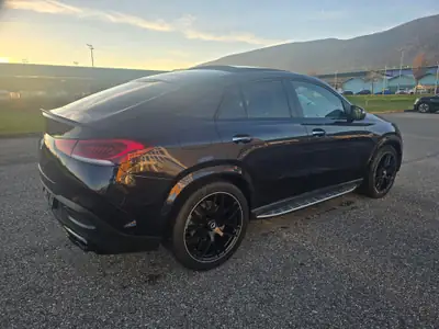 Mercedes-Benz GLE 53 AMG Coupé — Performance 435 ch et design sportif affirmé — tableau de bord