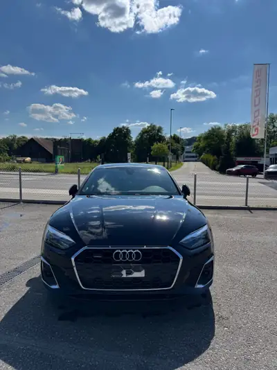 Audi A5 Sportback 45 TFSI S-Line — Coupé élégant hybride mild, 99 900 km seulement — side view