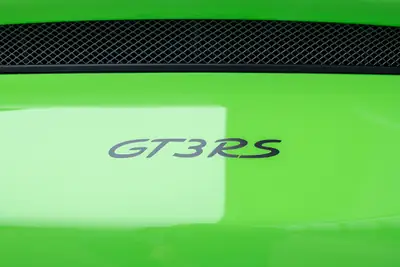 Porsche 911 GT3 RS — Le coupé sport ultime aux performances d'exception — Thumbnail 9