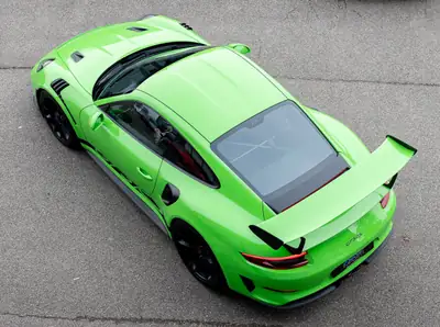 Porsche 911 GT3 RS — Le coupé sport ultime aux performances d'exception — Thumbnail 13