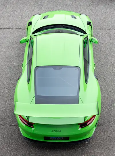 Porsche 911 GT3 RS — Le coupé sport ultime aux performances d'exception — Thumbnail 14