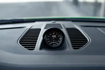 Porsche 911 GT3 RS — Le coupé sport ultime aux performances d'exception — Thumbnail 20