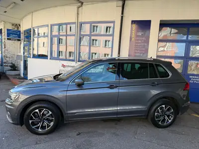 Volkswagen Tiguan 2.0 TSI Highline 4Motion — SUV polyvalent, traction intégrale et 148 000 km — intérieur