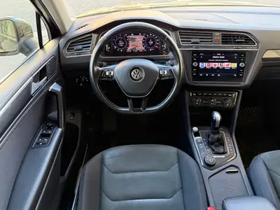 Volkswagen Tiguan 2.0 TSI Highline 4Motion — SUV polyvalent, traction intégrale et 148 000 km — Miniature 11