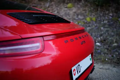 Porsche 911 Carrera 4 GTS PDK — Coupé sportif légendaire, 114'000 km, certification Porsche — Miniature 8
