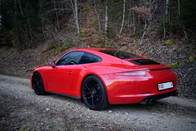 Porsche 911 Carrera 4 GTS PDK — Coupé sportif légendaire, 114'000 km, certification Porsche — Miniature 7