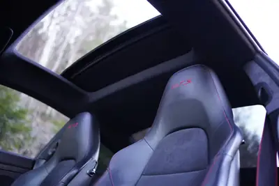 Porsche 911 Carrera 4 GTS PDK — Coupé sportif légendaire, 114'000 km, certification Porsche — Miniature 16