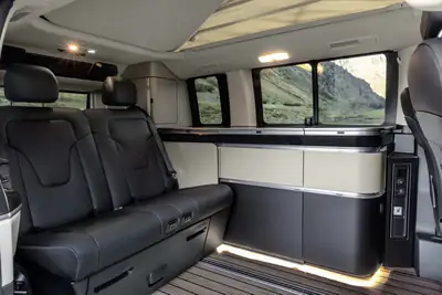 Mercedes-Benz Marco Polo 250 d 4MATIC — Camping-car premium, garantie constructeur jusqu'à 2028 — Thumbnail 10