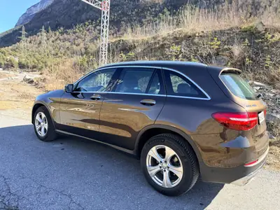 Mercedes-Benz GLC 250 4Matic — SUV premium all-terrain, 98'000 km seulement — interior