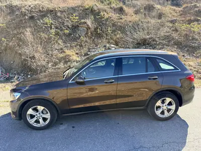 Mercedes-Benz GLC 250 4Matic — SUV premium all-terrain, 98'000 km seulement — Thumbnail 9