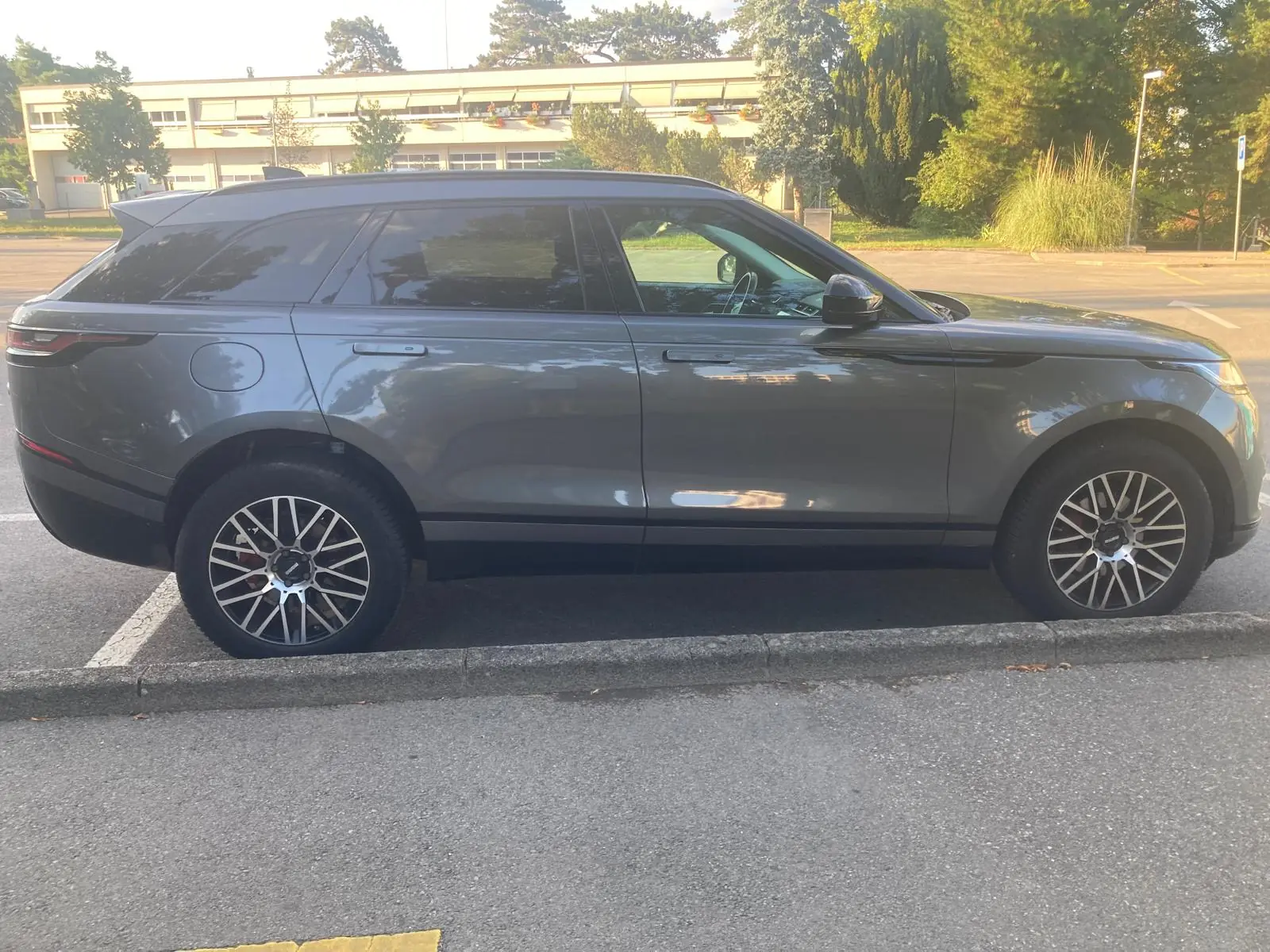Land Rover Range Rover Velar 2017 occasion Genève — 2